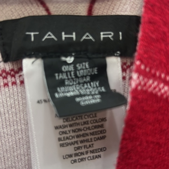 TAHARI cape sweater - Picture 2 of 3